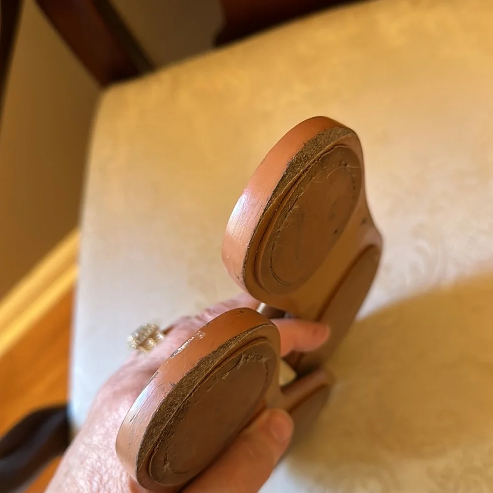 Tory Burch Benton metallic Spark Gold leather sandals - Picture 10 of 14